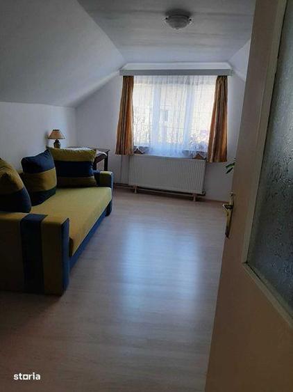 Casă cu 3 camere cu Teren 90 Mp în Schei