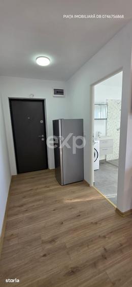 Apartament cu 2 camere, mobilat în Micro 12
