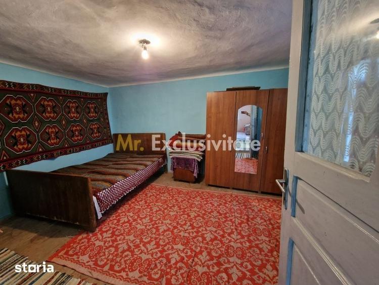 Casă cu 2 camere cu Teren 1223 Mp în Moșoaia