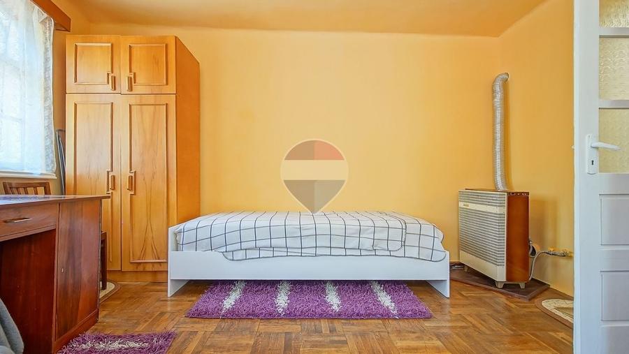 Casă individuală cu 3 camere cu Teren 178 Mp în Schei