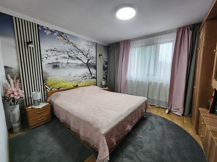 Casă individuală cu 5 camere cu Teren 513 Mp în Cug