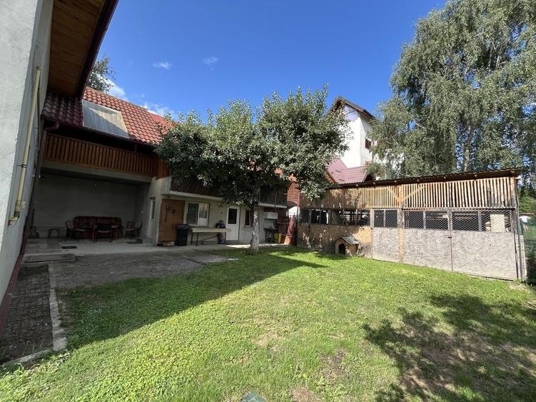 Casă cu 4 camere decomandat cu Teren 800 Mp în Voinești