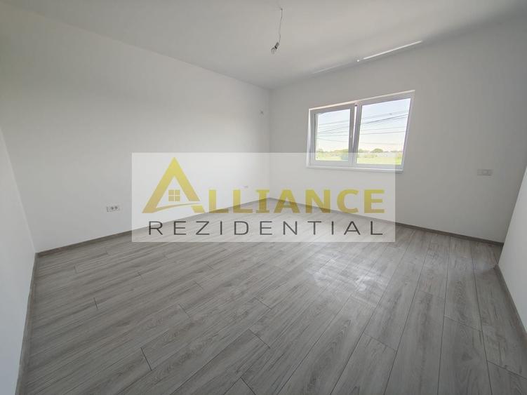 Casă individuală cu 5 camere cu Teren 309 Mp în Berceni