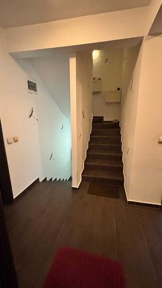 Apartament cu 3 camere decomandat în Chiajna