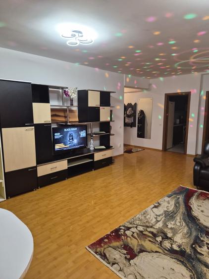Apartament cu 2 camere decomandat, mobilat în Prelungirea Ghencea