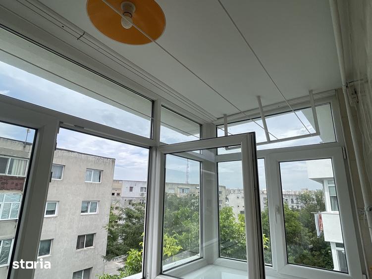 Apartament cu 3 camere decomandat în Vest