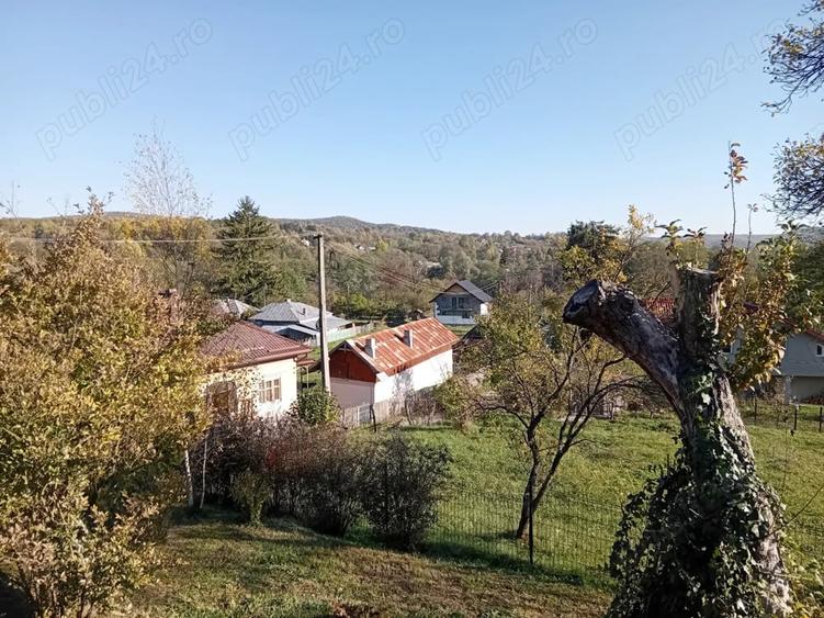 Teren de 1028 mp, în Băcești