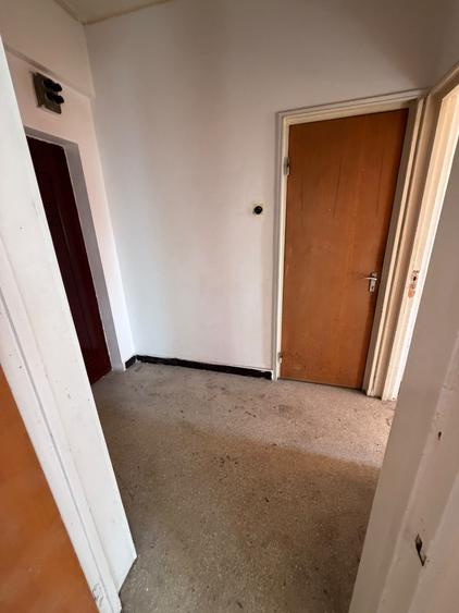 Apartament cu 2 camere semidecomandat în Lujerului