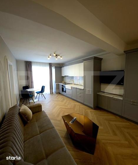 Apartament cu 3 camere în Independenței