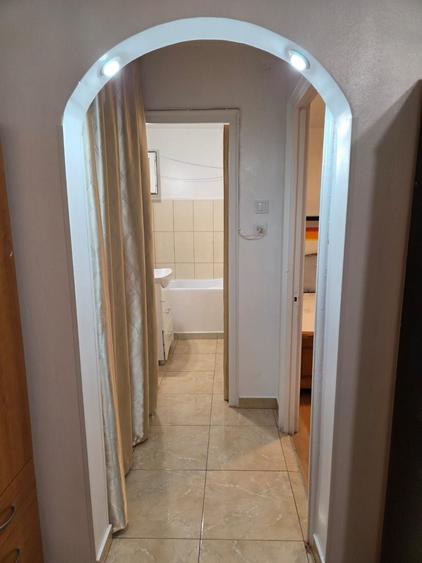 Apartament cu 2 camere semidecomandat în Pantelimon