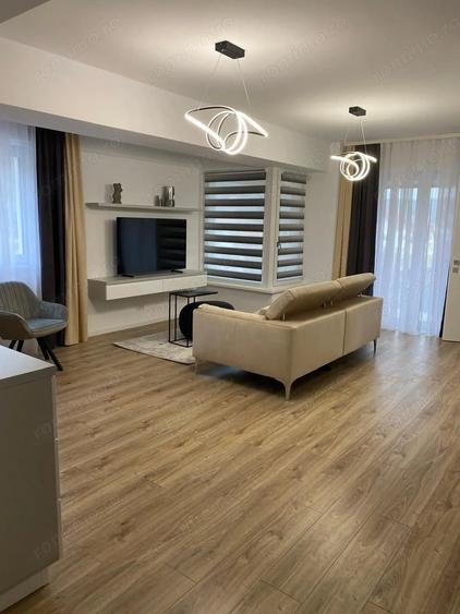 Apartament cu 2 camere semidecomandat în Sud