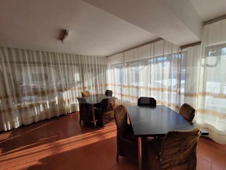Hotel/Pensiune, de 1,200 mp, în Vatra Dornei