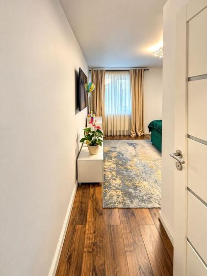 Apartament cu 2 camere semidecomandat, mobilat în Dâmbul Rotund