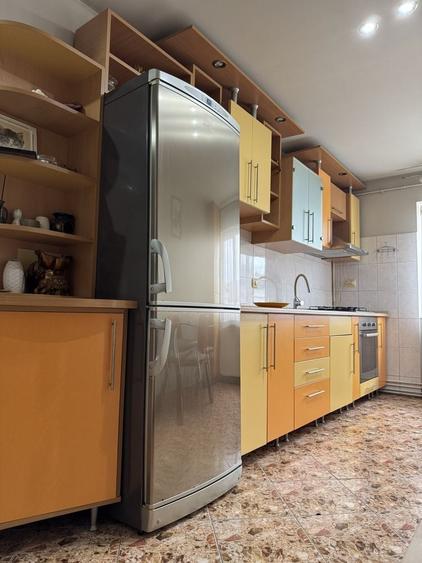 Apartament cu 2 camere în Petru Rareș