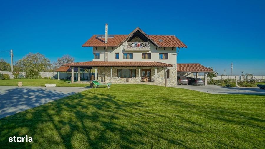 Casă cu 4 camere în Central