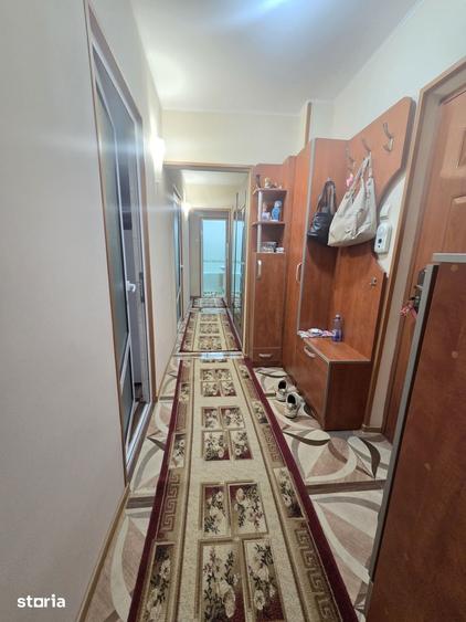 Apartament cu 3 camere decomandat în Plantelor