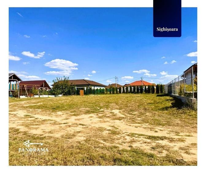 Teren Construcții intravilan de 593 mp, în Nord-Est