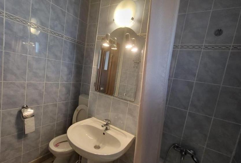 Apartament cu 4 camere decomandat în 1 Mai