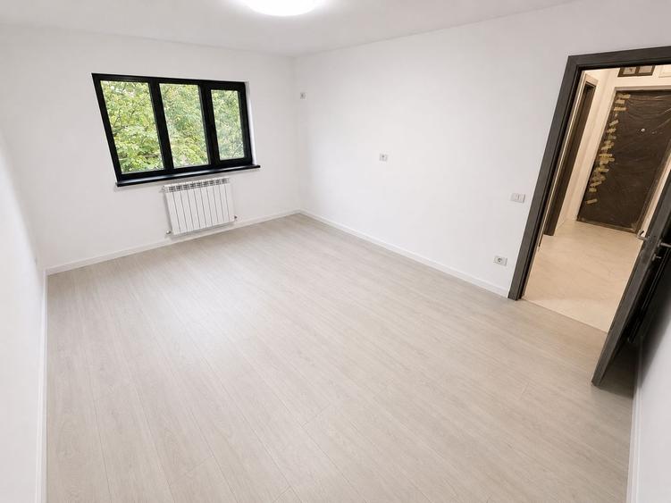 Apartament cu 2 camere semidecomandat în Poarta 6