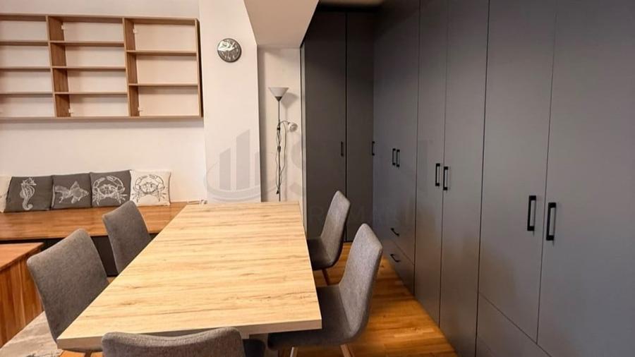 Apartament cu 3 camere decomandat în Iancu Nicolae