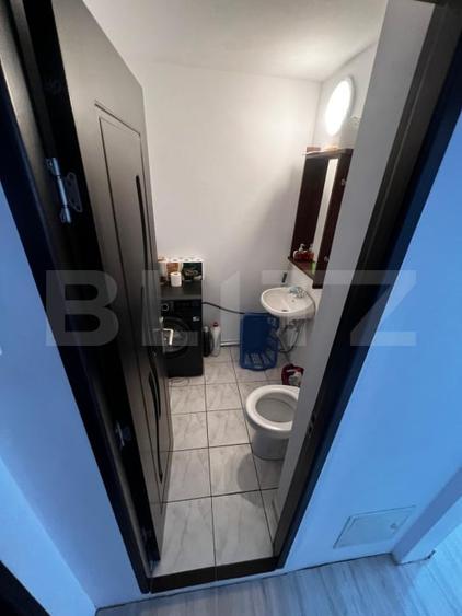 Apartament cu 3 camere semidecomandat, mobilat în Codlea