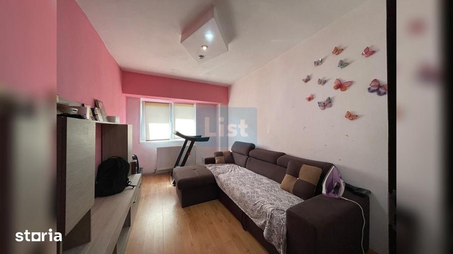 Apartament cu 4 camere decomandat în Luncă