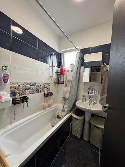 Apartament cu 2 camere decomandat, mobilat în Sălaj