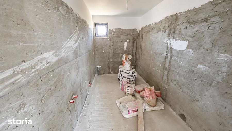 Casă cu 3 camere cu Teren 250 Mp în Hemeiuș
