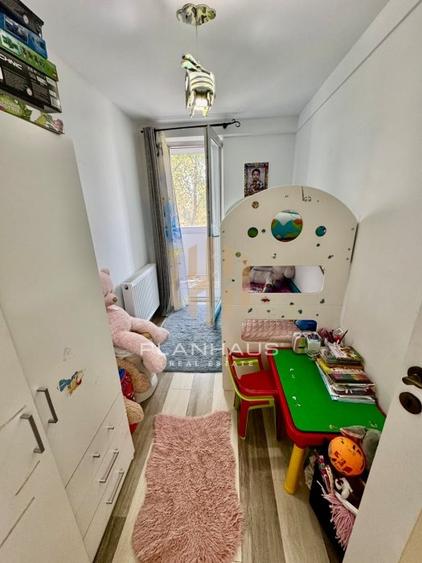 Apartament cu 2 camere semidecomandat, mobilat în Hotvon