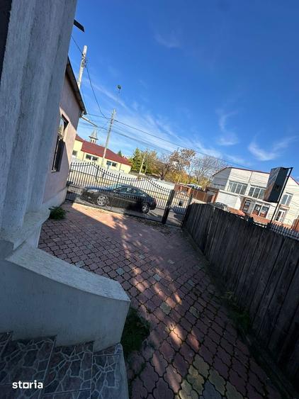 De vanzare Casa alipita, 2 camere + 2 bai, in oras - 1