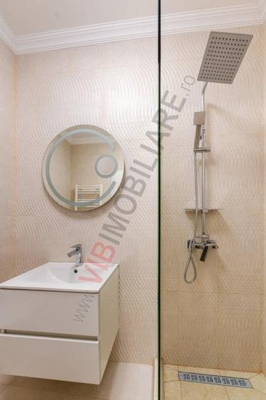 Apartament cu 2 camere decomandat, mobilat în Central