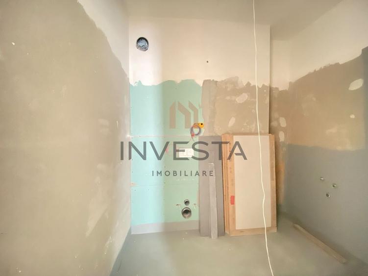 Apartament cu 3 camere semidecomandat în Someșeni