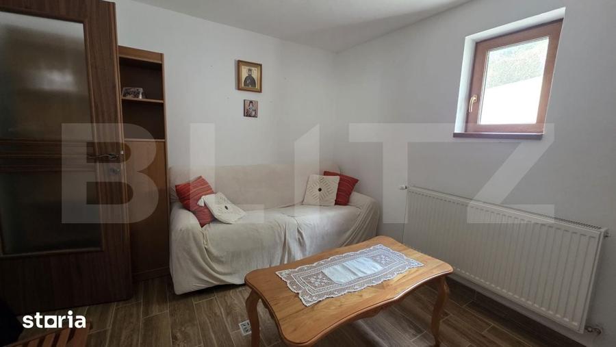 Casă cu 5 camere cu Teren 300 Mp în Grebenișu de Câmpie