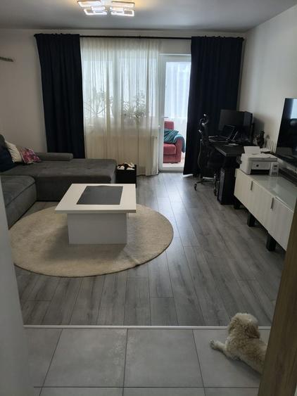 Apartament cu 2 camere decomandat, mobilat în Nord-Vest