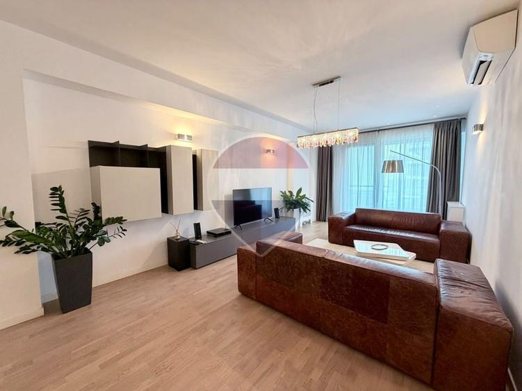 Apartament cu 3 camere decomandat, mobilat în Herăstrău