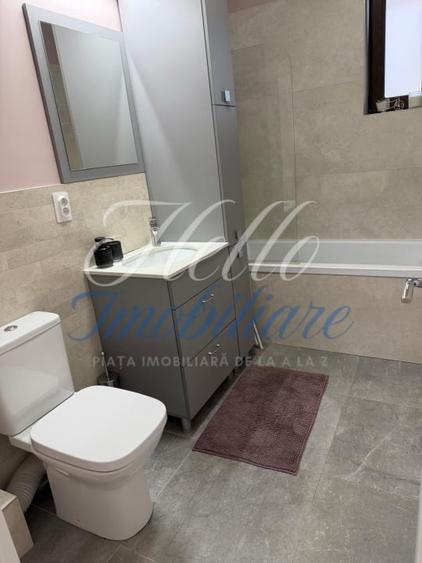 Apartament cu 3 camere decomandat, mobilat în Florești