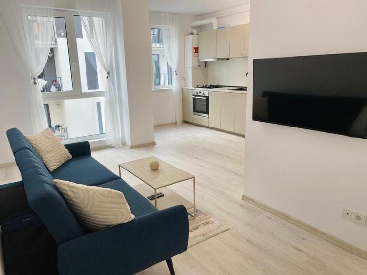 Apartament cu 2 camere, mobilat în Florești — fotografia 1