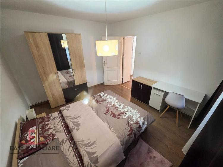 Apartament cu 2 camere decomandat în Cornișa