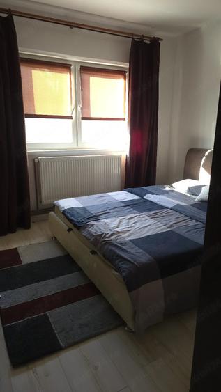 Apartament cu 2 camere decomandat în Petros