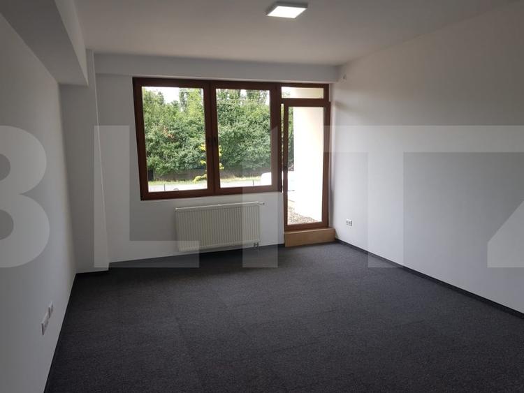 Apartament cu 2 camere decomandat în Aradului