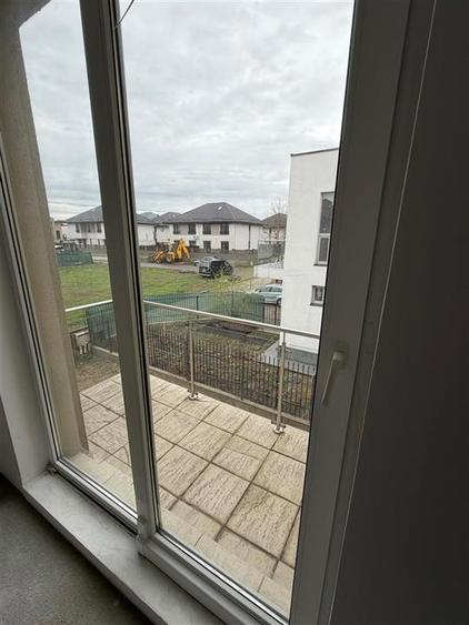 Duplex cu 4 camere cu Teren 175 Mp în Tunari