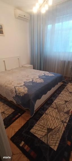 Apartament cu 2 camere semidecomandat în Grivița