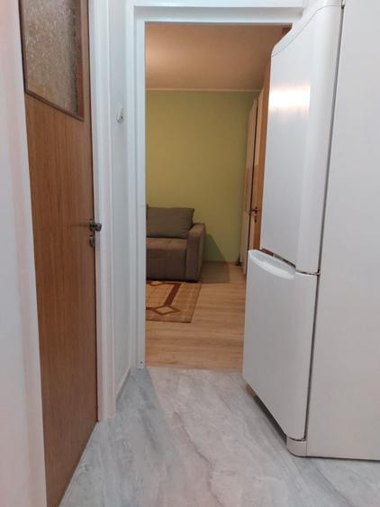 Apartament cu 2 camere decomandat în Drumul Taberei