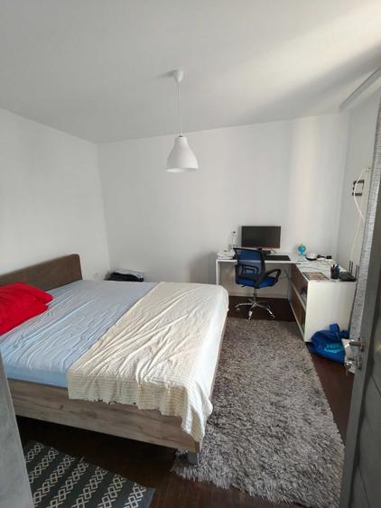 Casă cu 3 camere cu Teren 200 Mp în Central