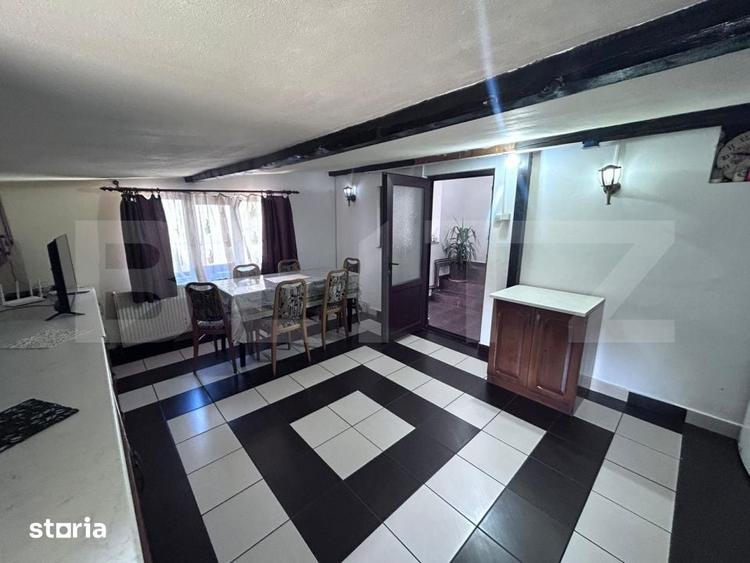 Casă cu 3 camere cu Teren 200 Mp în Central