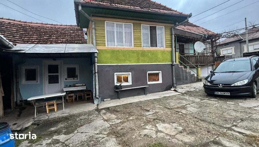 Casă cu Teren 66 Mp în Galații Bistriței