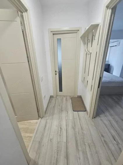 Garsonieră decomandată în 13 Septembrie