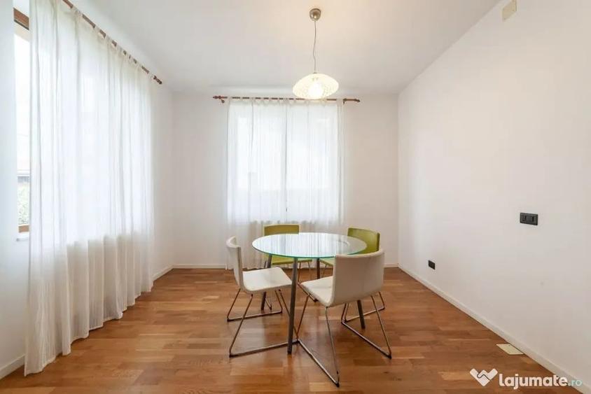 Casă cu 4 camere cu Teren 475 Mp în Găvana