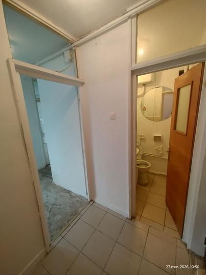 Apartament cu 3 camere decomandat în Drumul Carului