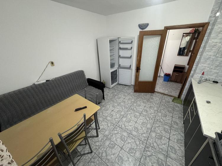 Apartament cu 2 camere decomandat, mobilat în Inel I